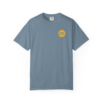 High Noon Labrador Retrie-beer - Comfort Color Tee