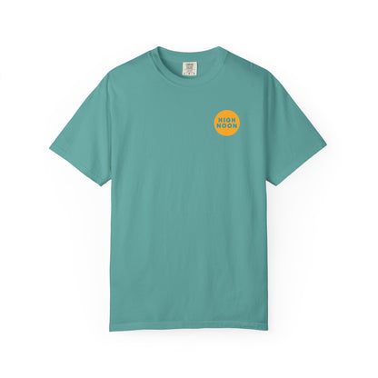 High Noon Labrador Retrie-beer - Comfort Color Tee